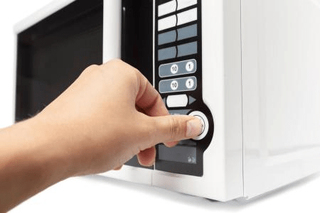 Guia de consumo: como avaliar potência, capacidade e funções extras em micro-ondas?