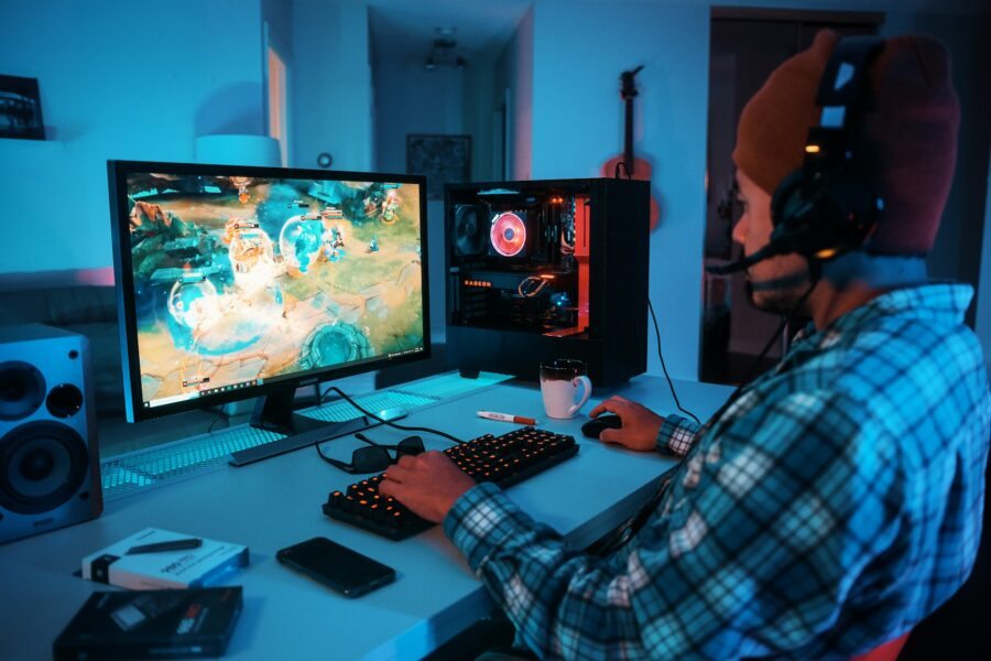 Tendências da Eletrolar Show: O Futuro da Proteção Elétrica para Setups Gamers